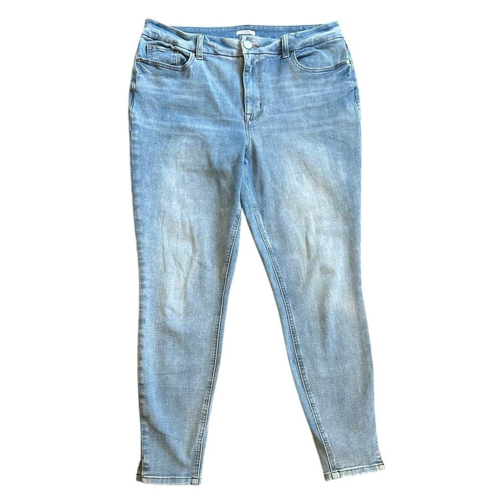 MAURICES M Jeans high rise super stretch light wash skinny ankle jeans L (12/14)